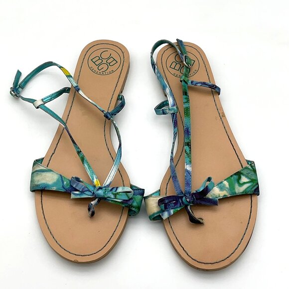 BCBGeneration Multi Colored Watercolor Strappy Flat Buckle Bow Sandals 7.5B - Picture 2 of 4